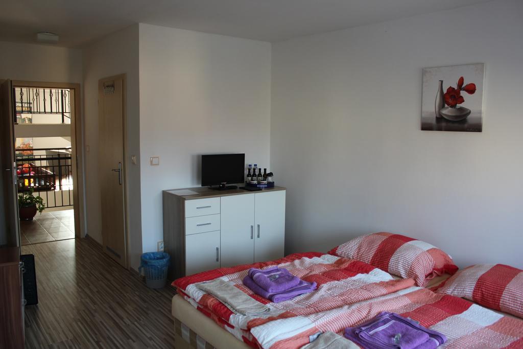 Penzion Piller Chvalín Kamer foto
